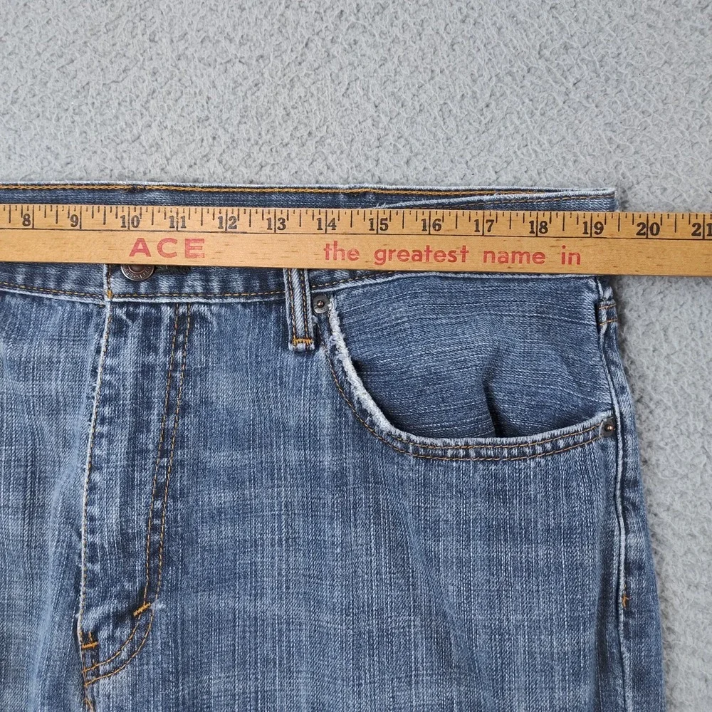 Levi's Jeans Mens 38x30 Blue Denim 559 Medium Wash Red Tab Straight Leg Mid Rise